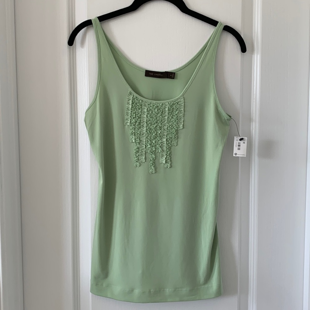 NWT THE LIMITED Ruffled Front Sleeveless Top Size Medium